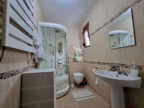 Izdavanje, stan, 90m², Gorica C, Podgorica - image 8