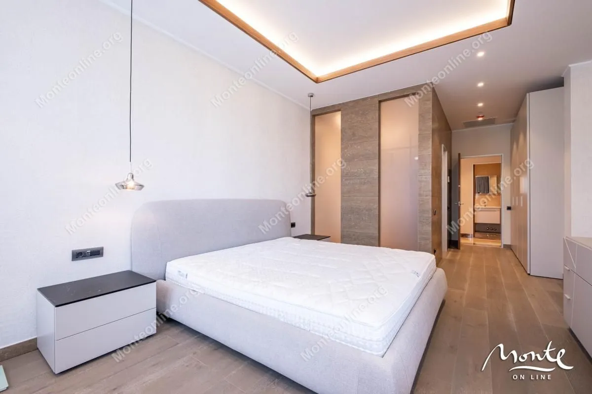 Prodaja, trosoban stan, 230m², Bogišići, Tivat