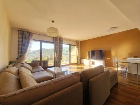 Rent, two bedroom apartment, 80m², Kamenovo, Budva - image 9