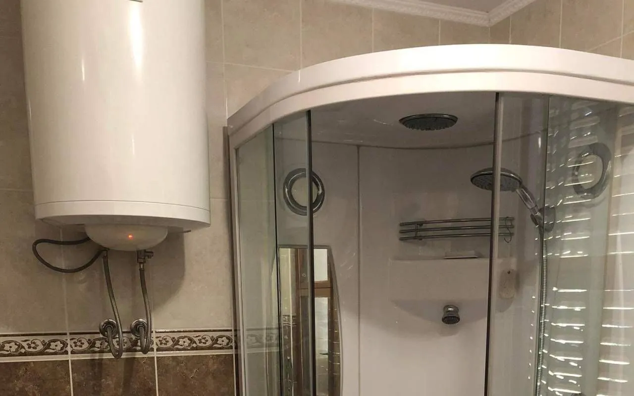Sale, house, 300m², Šušanj, Bar