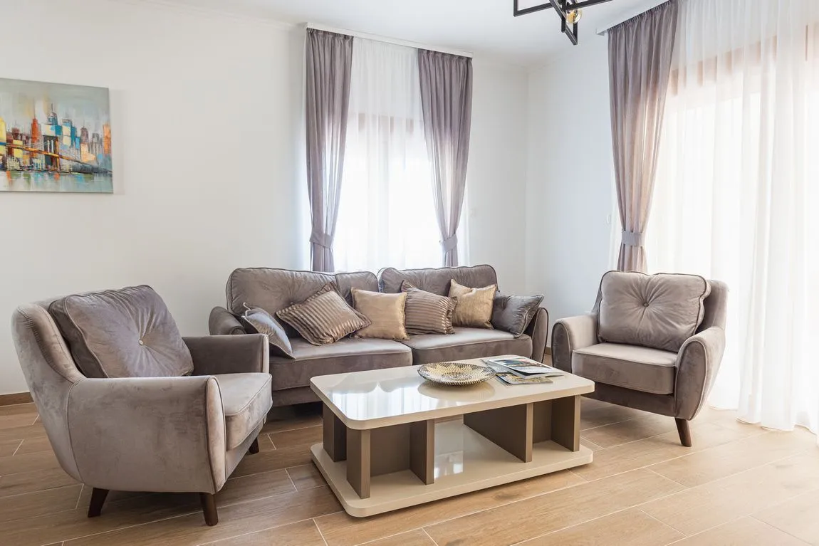 Prodaja, jednosoban stan, 87m², Pržno, Budva