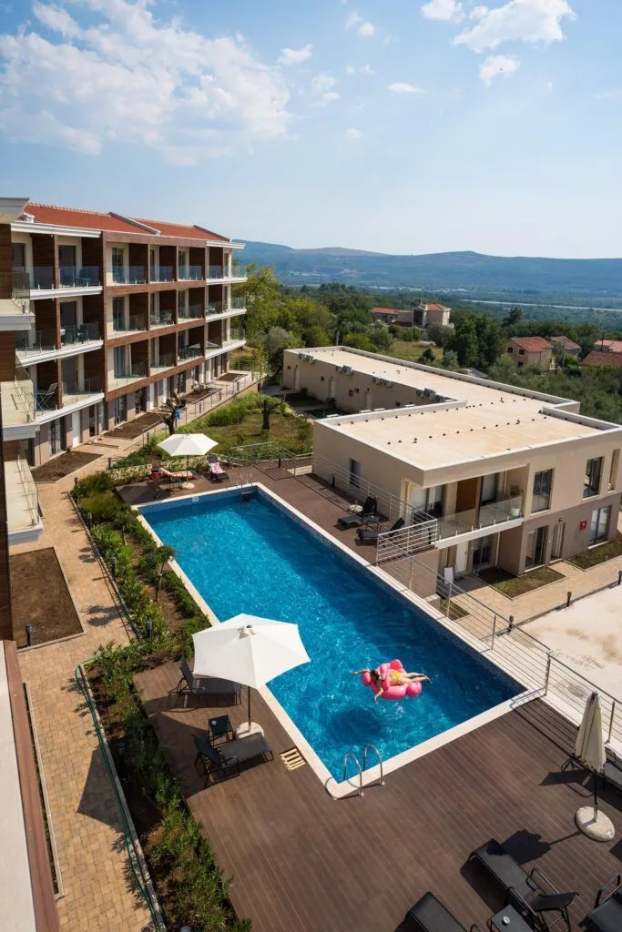 Prodaja, dvosoban stan, 42m², Kavač, Kotor