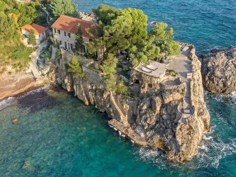 Prodaja, kuća, 200m², Reževići, Budva - image 17