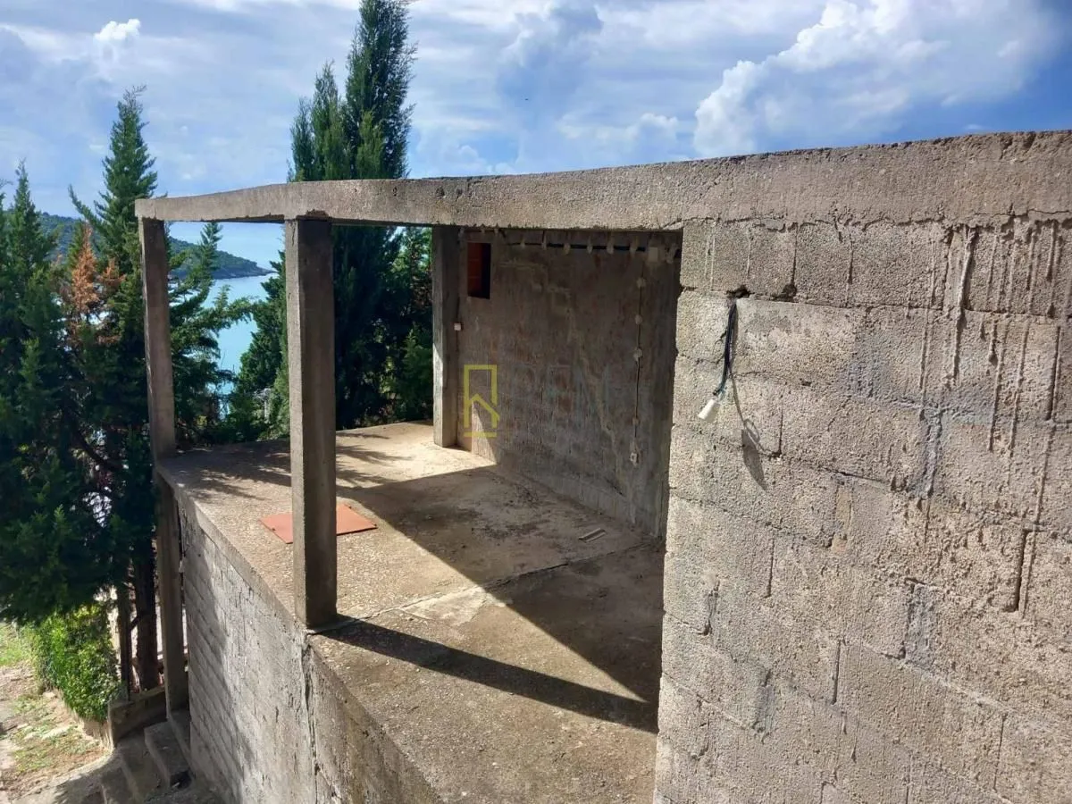 Sale, house, 200m², Kruče, Ulcinj