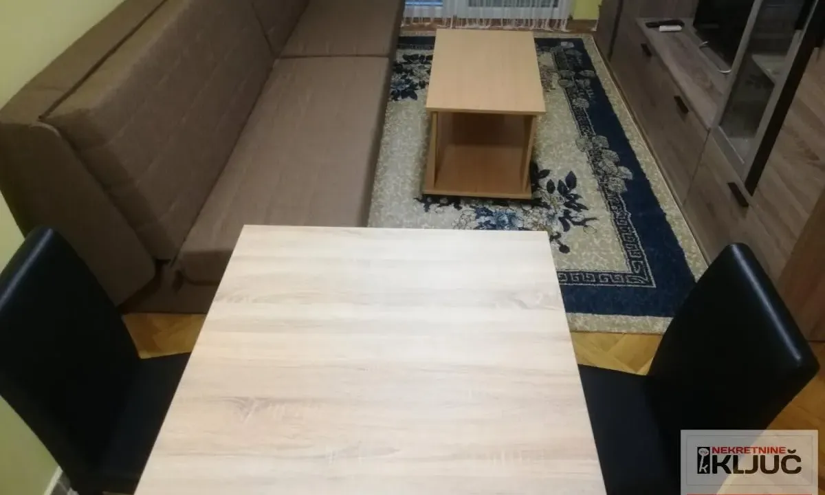 Rent, studio apartment, 25m², Grbavica, Novi Sad Sve Podlokacije