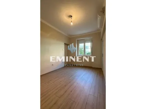 Izdavanje, dvosoban stan, 45m², Vračar Sve Podlokacije, Beograd - image 6