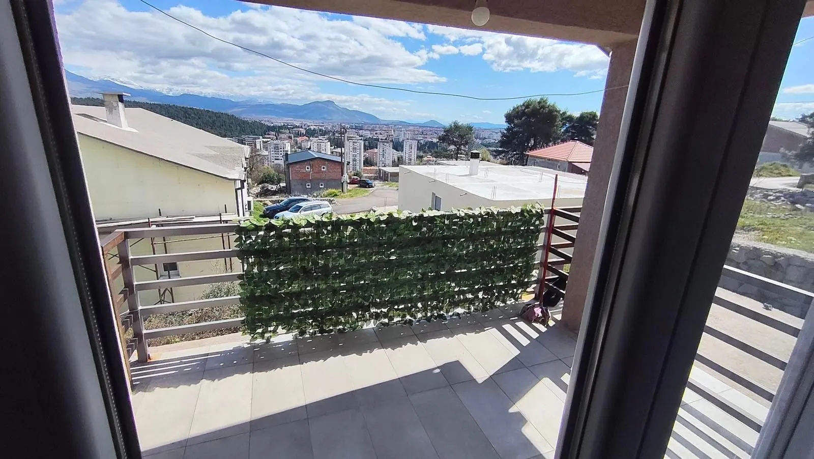 Rent, house, 80m², Momišići, Podgorica