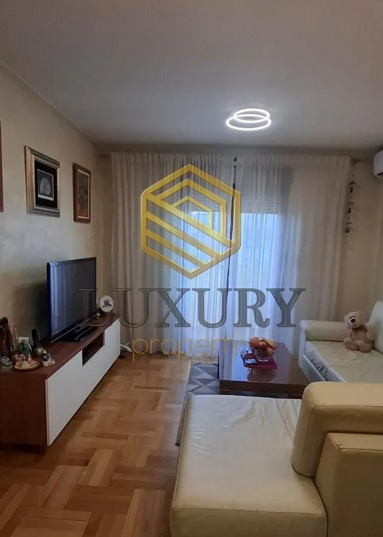 Prodaja, dvosoban stan, 67m², Stari Aerodrom, Podgorica