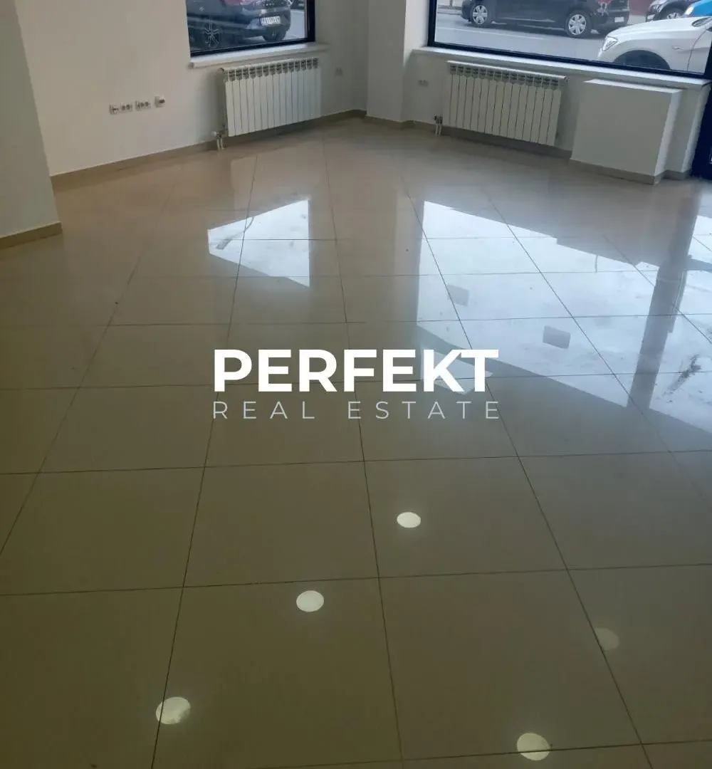 Rent, office space, 67m², Centar, Pančevo