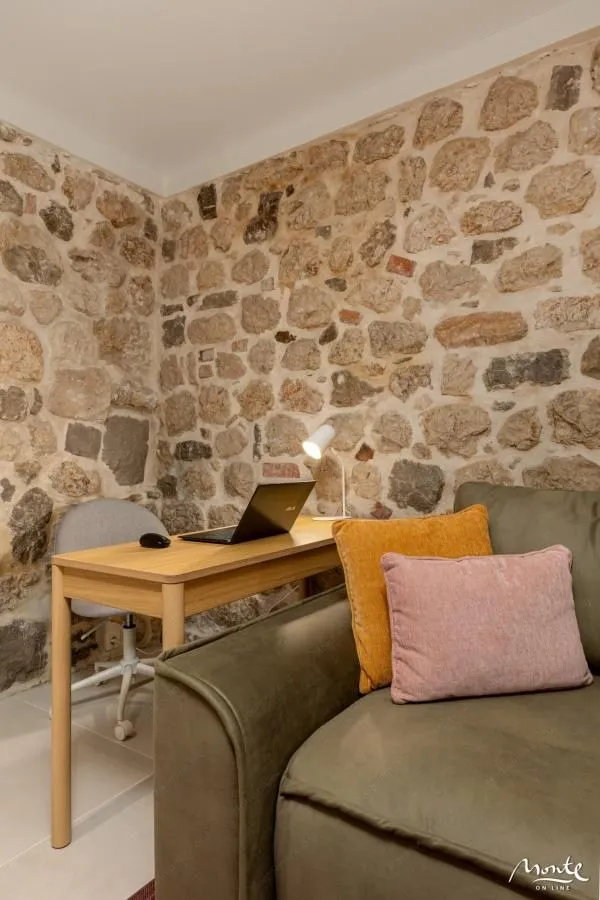 Sale, house, 110m², Kotor, Crna Gora