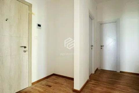 Prodaja, dvosoban stan, 64m², Donja Gorica, Podgorica - image 9