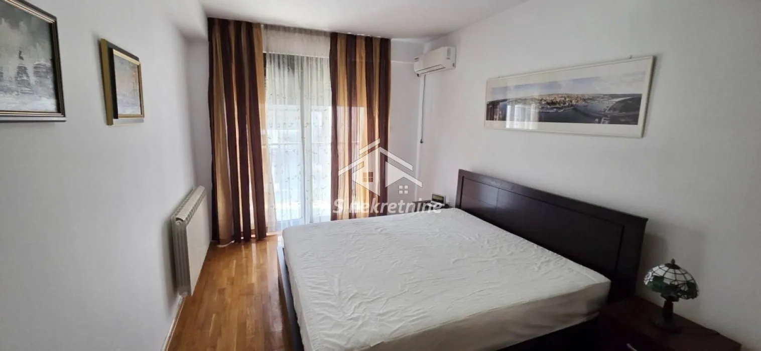 Rent, three bedroom apartment, 86m², Vračar Hram, Vračar Sve Podlokacije