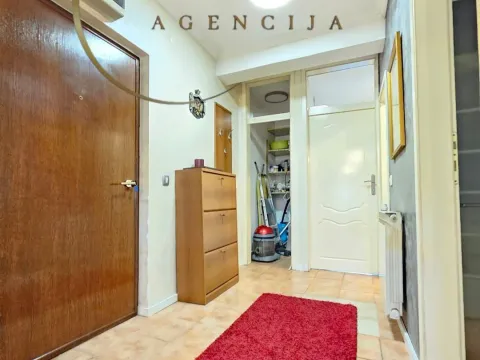 Izdavanje, dvosoban stan, 86m², Preko Morače, Podgorica - image 6
