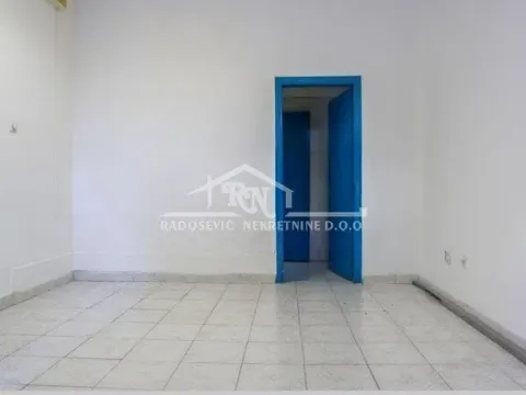 Izdavanje, poslovni prostor, 22m², Banovo Brdo, Beograd - image 2