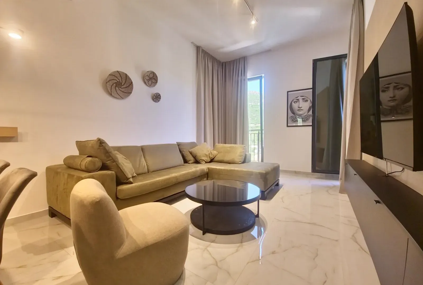 Rent, two bedroom apartment, 68m², Lastva Grbaljska, Kotor