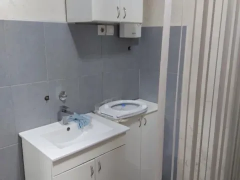 Izdavanje, poslovni prostor, 40m², Stari Grad, Beograd - image 8