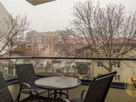 Izdavanje, jednosoban stan, 43m², Južni Bulevar, Vračar Sve Podlokacije - image 6