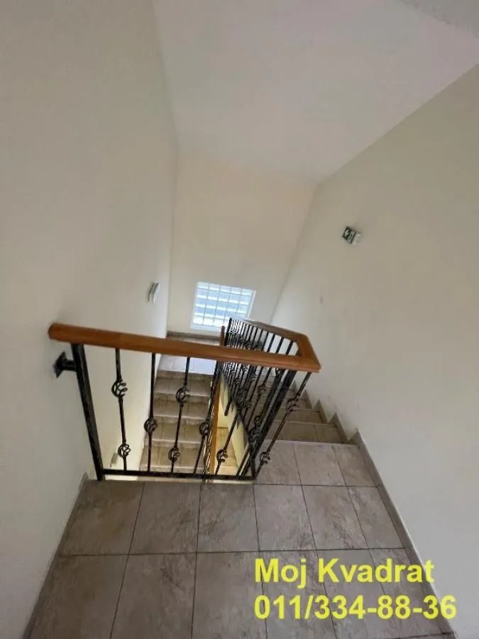 Rent, office space, 356m², Zemun Gornji Grad, Zemun Sve Podlokacije
