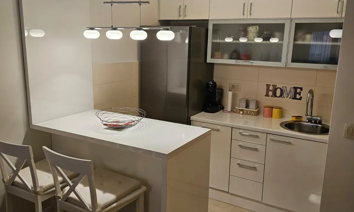 Izdavanje, jednosoban stan, 46m², City Kvart, Podgorica