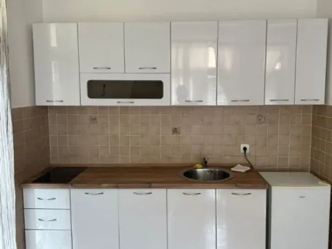 Rent, studio apartment, 33m², Bečići, Budva - image 5