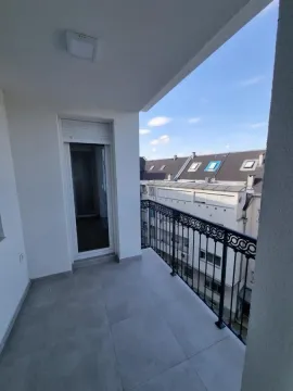 Izdavanje, trosoban stan, 68m², Podbara, Novi Sad Sve Podlokacije - image 11
