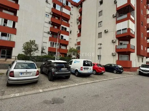 Rent, studio apartment, 30m², Tuški Put, Podgorica - image 13
