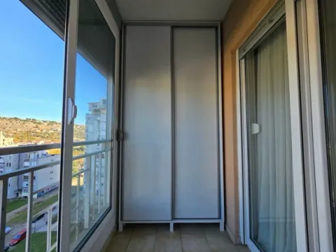 Izdavanje, jednosoban stan, 46m², Blok 6, Podgorica - image 11