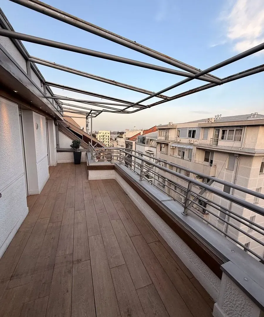 Prodaja, četvorosoban stan, 117m², Crveni Krst, Beograd