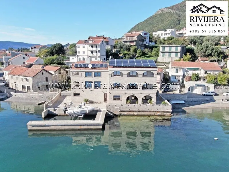 Prodaja, kuća, 411m², Đenovići, Herceg Novi