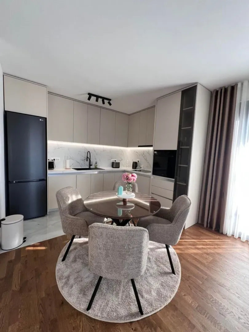 Rent, one bedroom apartment, 46m², Čeluga, Bar