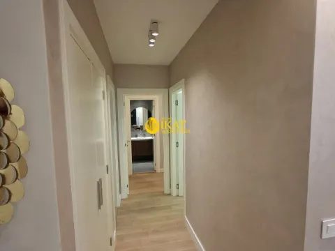 Izdavanje, trosoban stan, 74m², Savski Venac, Beograd - image 6