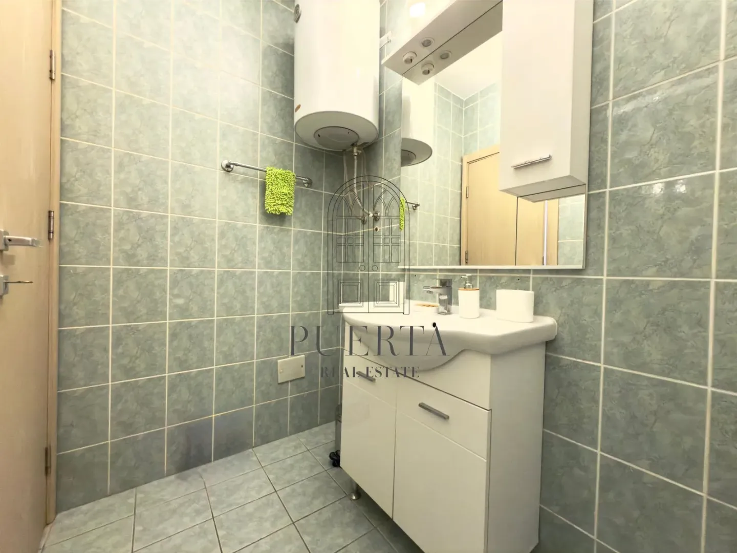Rent, one bedroom apartment, 40m², Zagorič, Podgorica