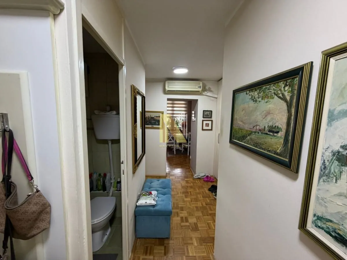 Prodaja, trosoban stan, 76m², Novo naselje, Novi Sad