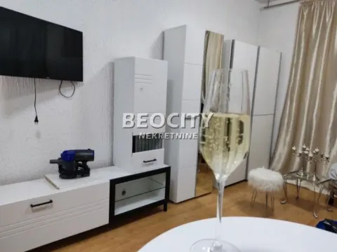 Izdavanje, stan, 25m², Vukov Spomenik, Zvezdara Sve Podlokacije - image 2