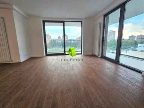 Prodaja, trosoban stan, 130m², Medijana, Niš - image 6