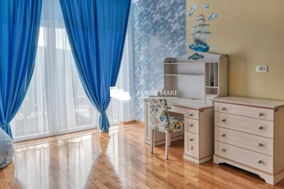 Prodaja, dvosoban stan, 135m², Kumbor, Herceg Novi
