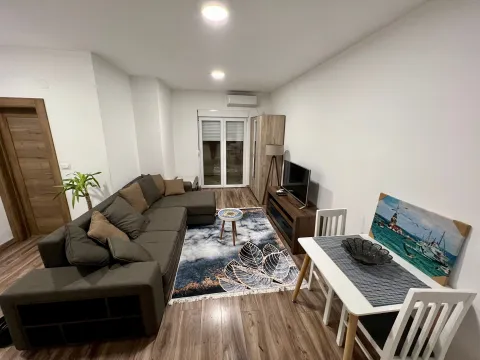 Rent, studio apartment, 34m², Zabjelo, Podgorica - image 4
