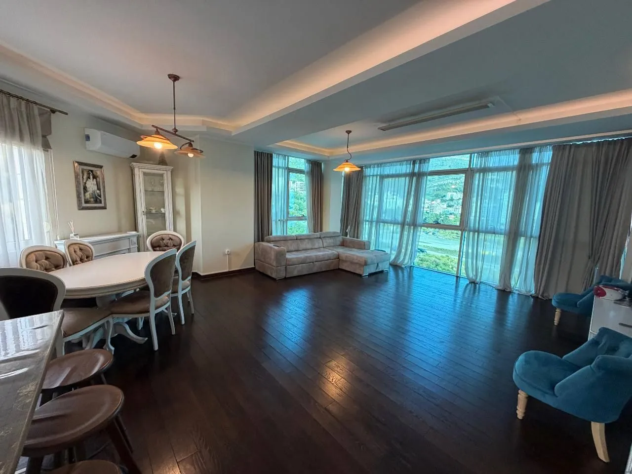 Sale, two bedroom apartment, 89m², Bečići, Budva