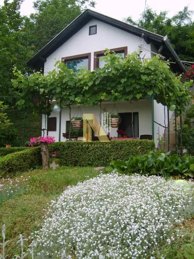 Prodaja, kuća, 21m², Sremska Kamenica, Petrovaradin