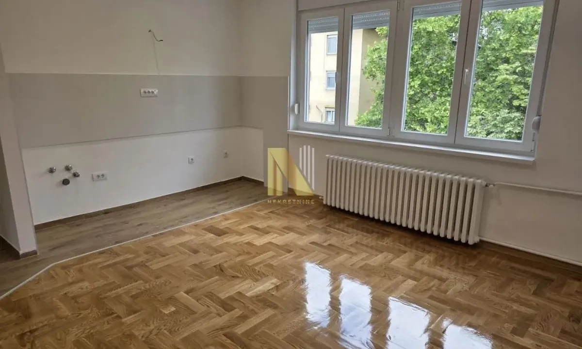 Prodaja, dvosoban stan, 49m², Grbavica, Novi Sad Sve Podlokacije