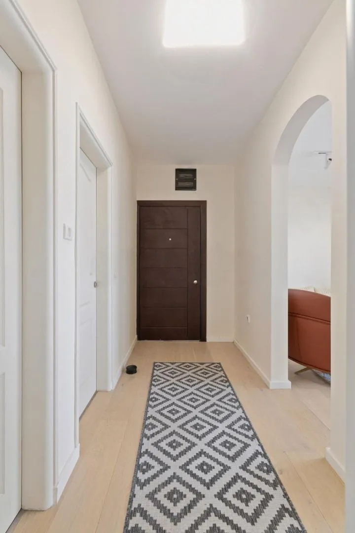 Prodaja, dvosoban stan, 69m², Donja Lastva, Tivat