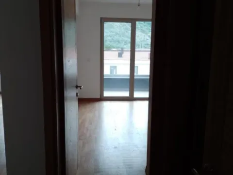 Izdavanje, jednosoban stan, 43m², Bečići, Budva - image 3