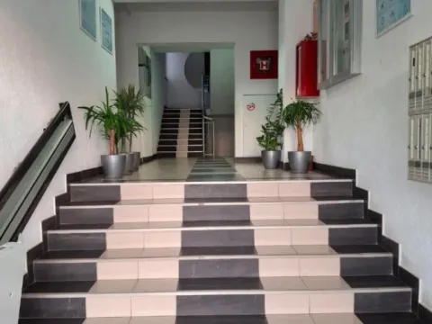 Prodaja, dvosoban stan, 60m², Tuški Put, Podgorica - image 7