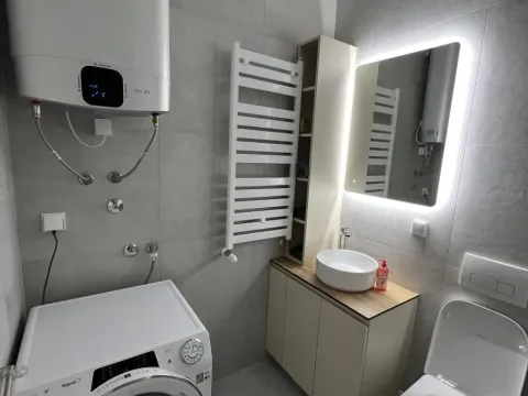 Izdavanje, jednosoban stan, 55m², Bulevar, Niš - image 16