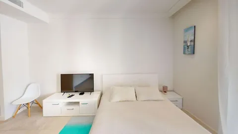 Prodaja, jednosoban stan, 43m², Tivat, Crna Gora - image 4