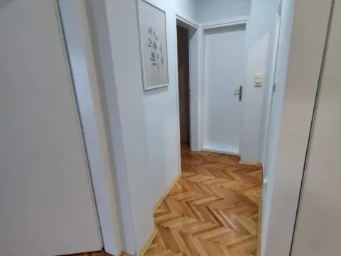 Izdavanje, dvosoban stan, 52m², Socijalno, Novi Sad Sve Podlokacije - image 8