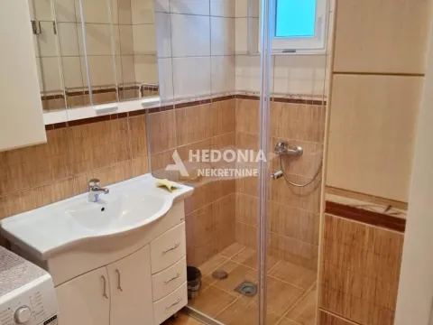 Prodaja, kuća, 210m², Boleč, Grocka - image 4