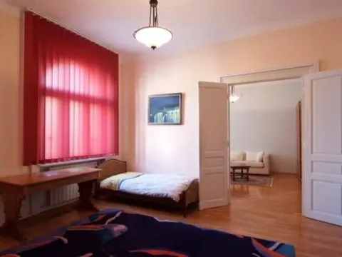 Izdavanje, stan, 160m², Stari Grad, Beograd - image 13