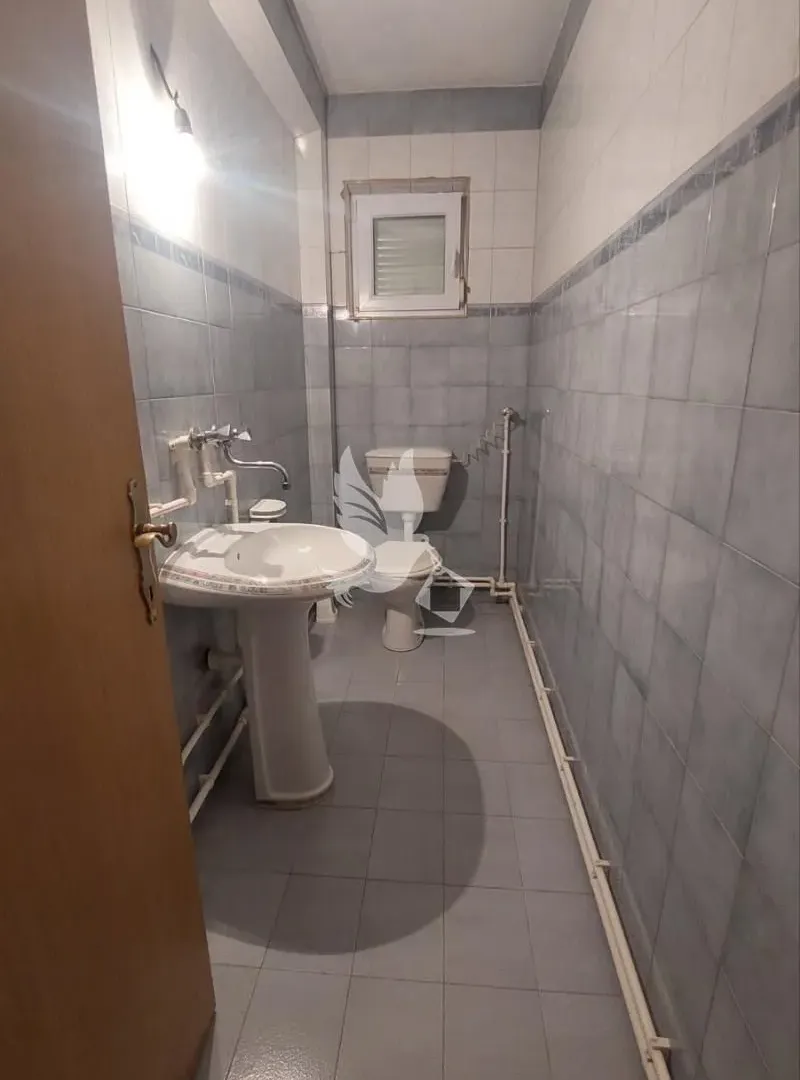 Sale, house, 800m², Mladenovac, Beograd