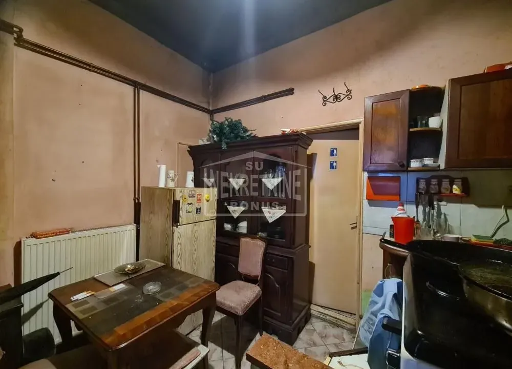 Prodaja, dvosoban stan, 53m², Centar, Subotica